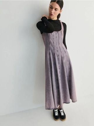 Reserved - Denimowa sukienka z przeszyciami - różowy