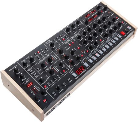 Sequential Trigon 6 Desktop syntezator analogowy, moduł - zdjęcie 4