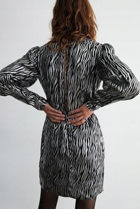 Warehouse NI1 qpn Srebrna Sukienka Długi Rękaw Połysk Zebra Print XL
