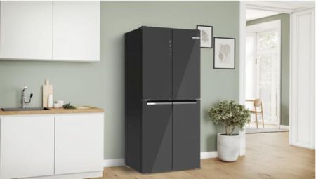 Lodówka Bosch Serie 4 KMC85LEEA MultiDoor 189,5 cm Czarna od