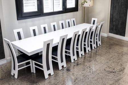 Zestaw: Stół rozkładany 100/200 cm + 16 krzeseł CANON