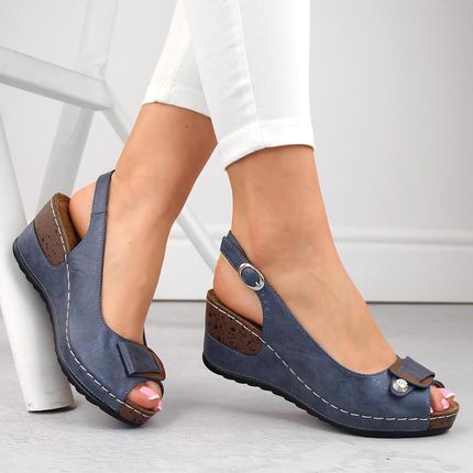 Sandały damskie na koturnie komfortowe niebieskie eVento 6230