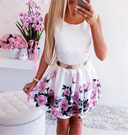Sukienka mini z motywem kwiatowym - Biały L