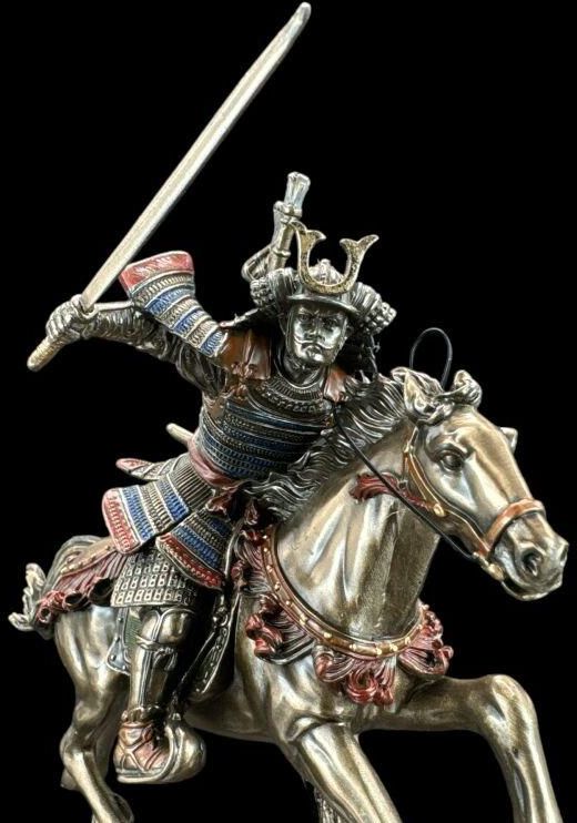 置物 Asian. And. Jewelly Japoński Samuraj Na Koniu W Zbroi Z Kataną Wu78195A4 - Ceny i