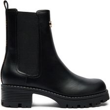 Botki Guess