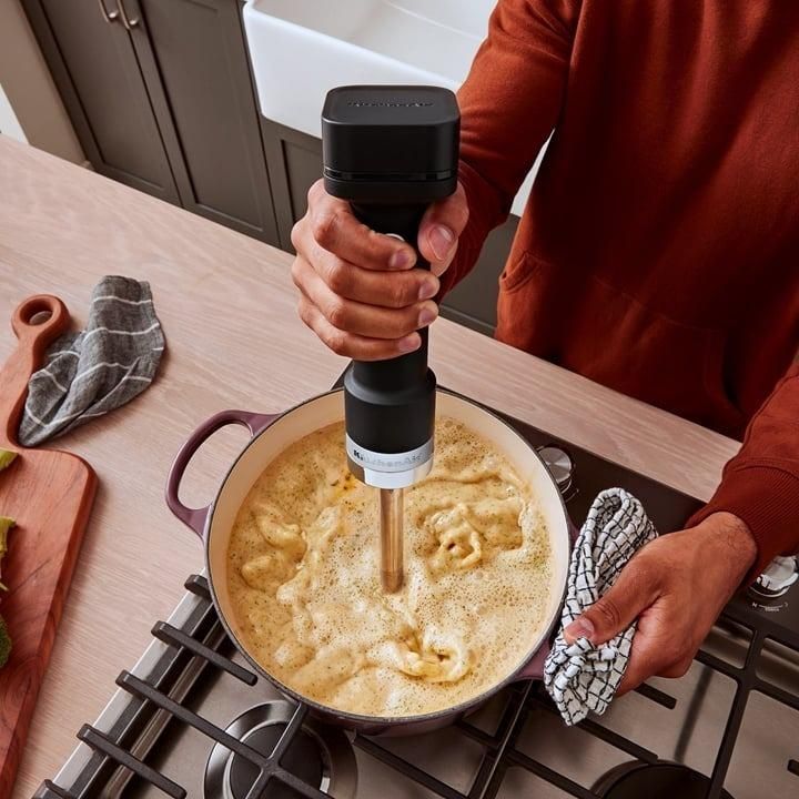 фото Занурюваний блендер KitchenAid 5KHBRV05BM