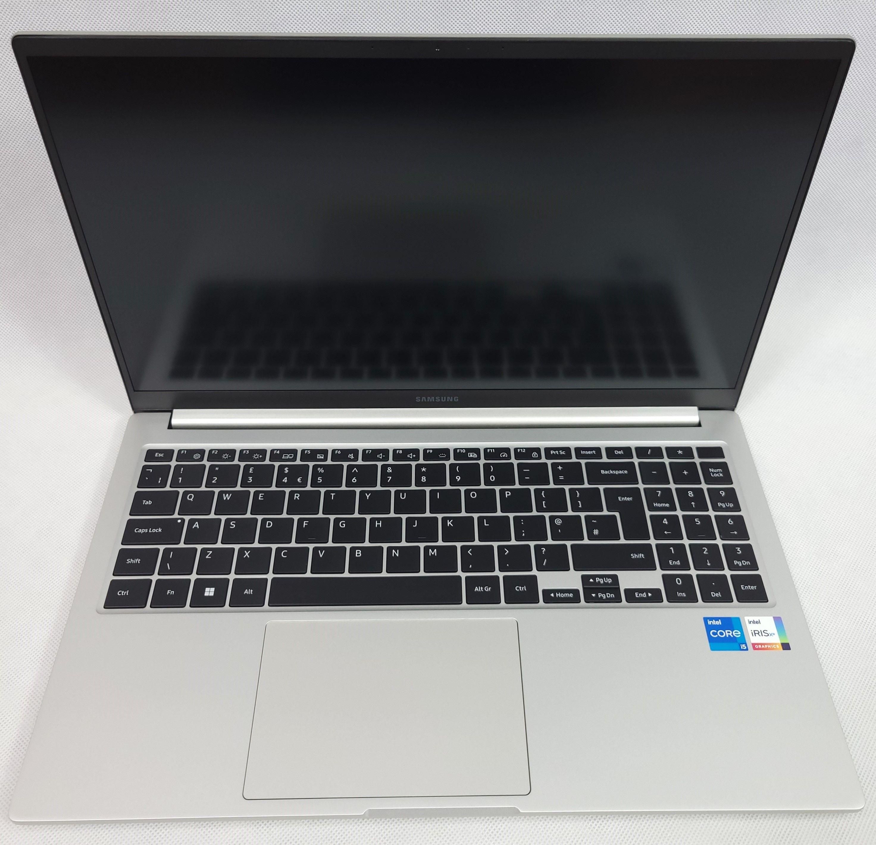 Sprzęt komputerowy outlet Produkt Z Outletu: Samsung Laptop