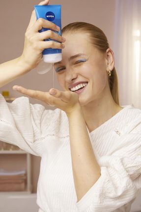 Nivea Żel Do Mycia Twarzy Cera Normalna 150ml - zdjęcie 2