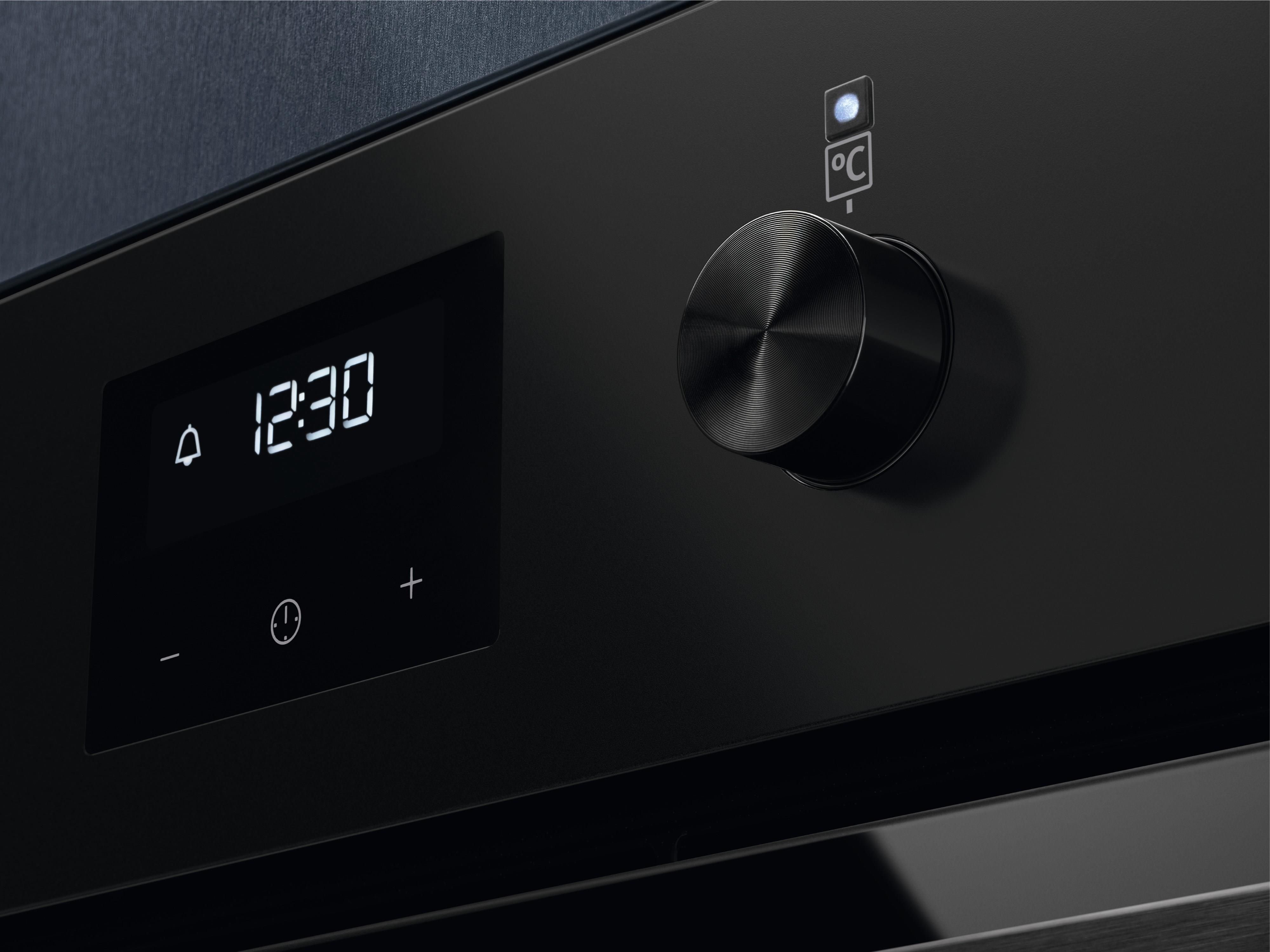 фото Духовка електрична Electrolux KOFGC70TH