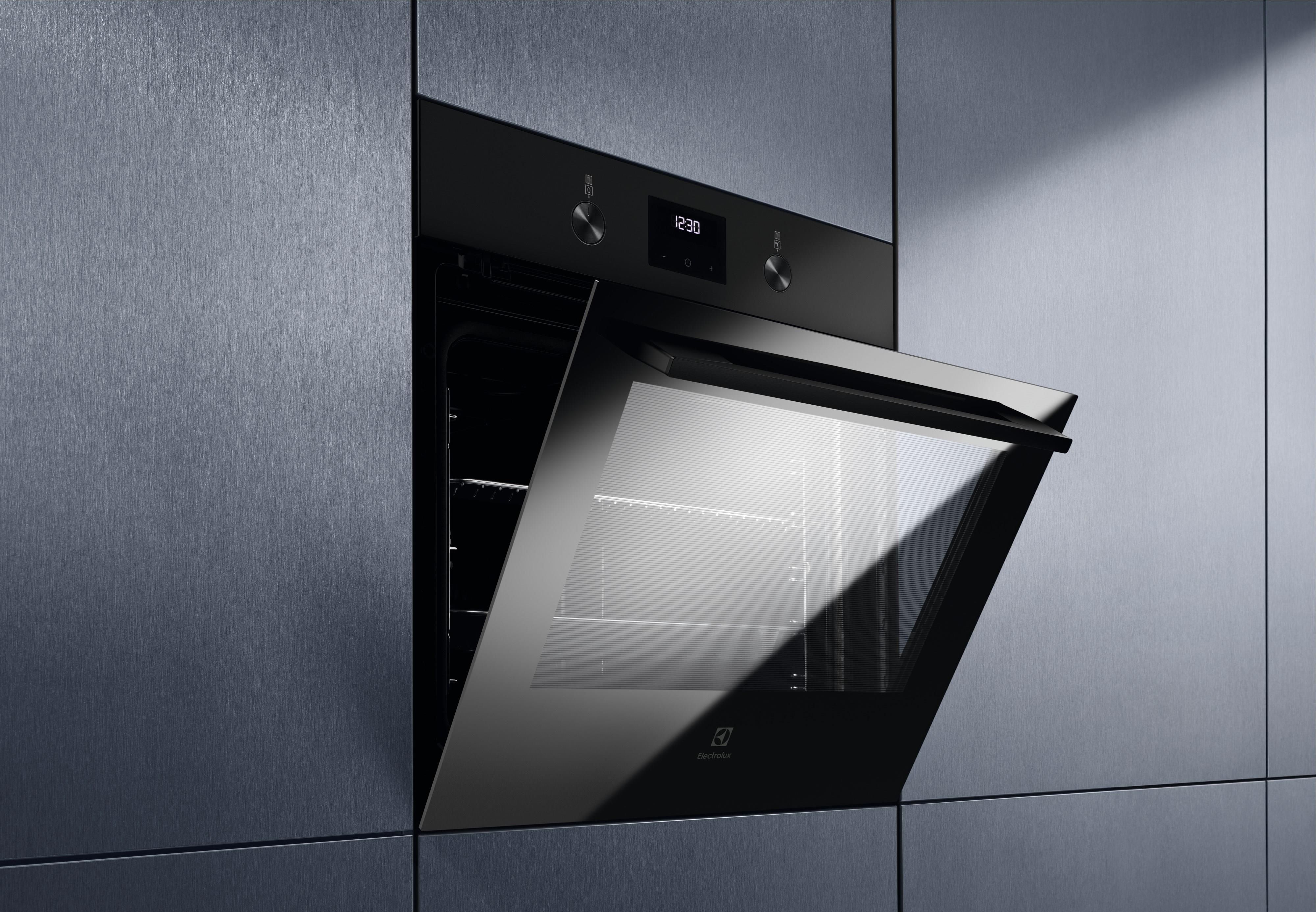 фото Духовка електрична Electrolux KOFGC70TH