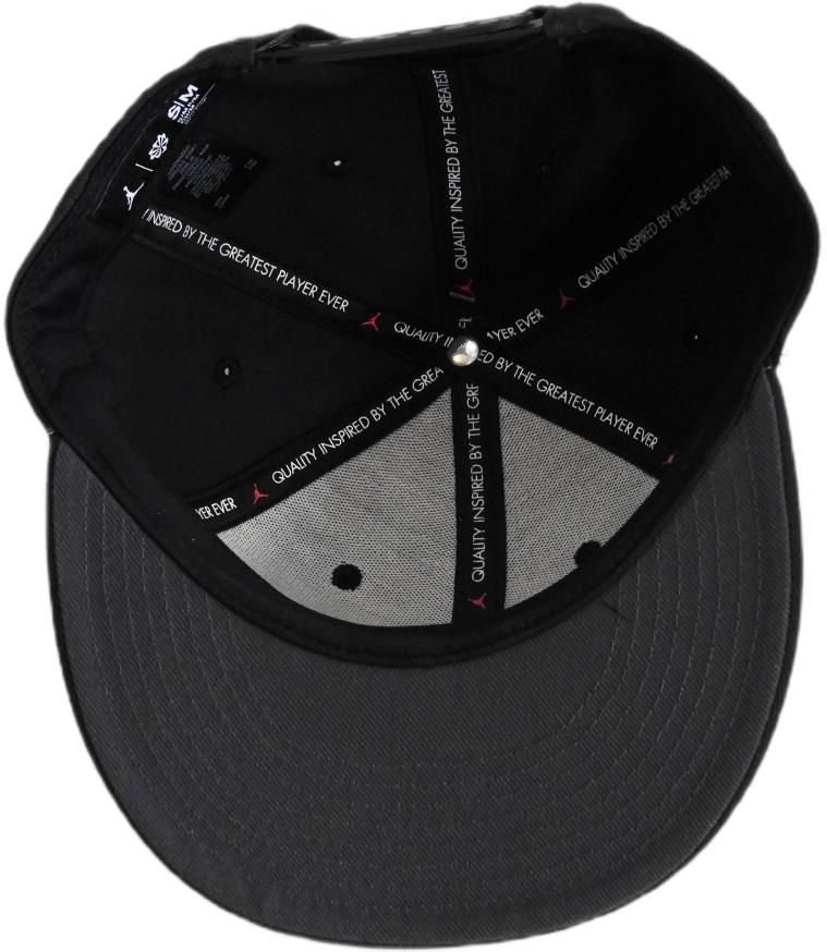 i-czapka-z-daszkiem-air-jordan