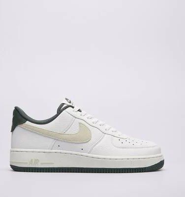 NIKE AIR FORCE 1 &#039;07 LV8