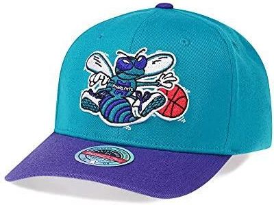 Mitchell & Ness Charlotte Hornets Team Two Tone Red Line Solid Flex Snapback CapCharlotte Hornets Team Two Tone Red Line Solid Flex Snapback Cap Cap,