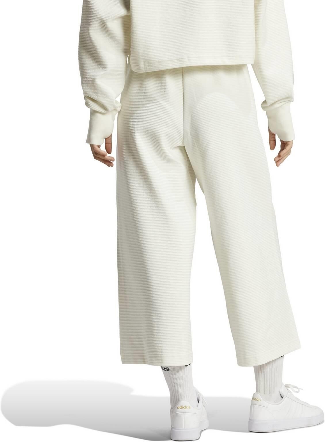 Spodnie dresowe damskie adidas ALL SZN 7/8 beżowe IY6825 - Ceny i