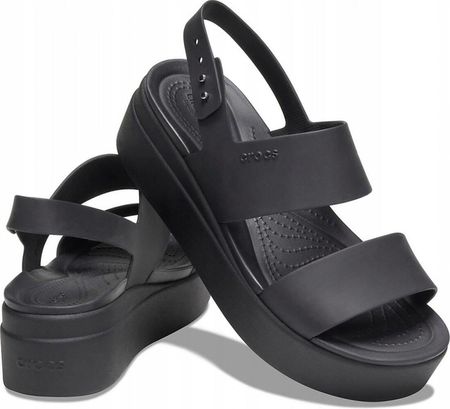 DAMSKIE SANDAŁY CROCS BROOKLYN LOW WEDGE 206453-060 NA KOTURNIE