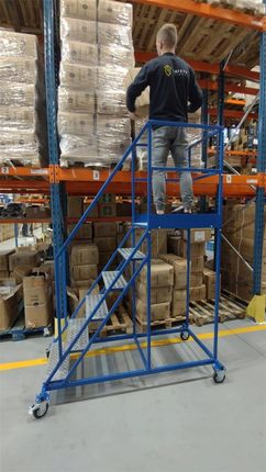 Stalowy podest roboczy, jezdny 7 stopni i platforma (standard) - zdjęcie 2