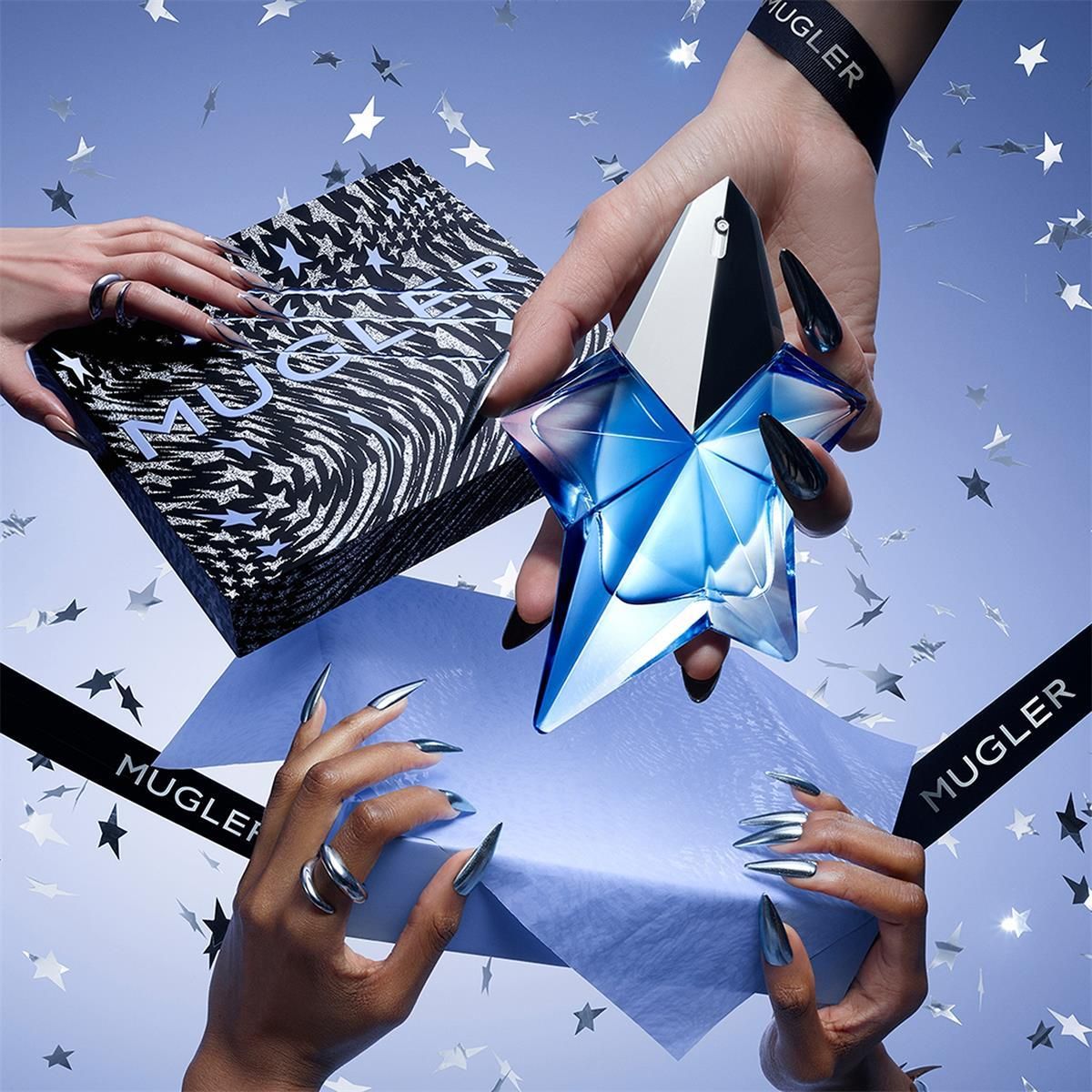 ANGEL THIERRY MUGLER 湖水2点セット Get your Angel Eau De Parfum Mugler gift set for Christmas