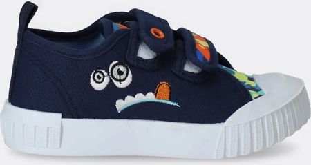 Trampki z białą podeszwą