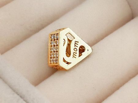 Lovrin Złota zawieszka do bransoletki 585 diamencik z napisem Mom białe cyrkonie - zdjęcie 4