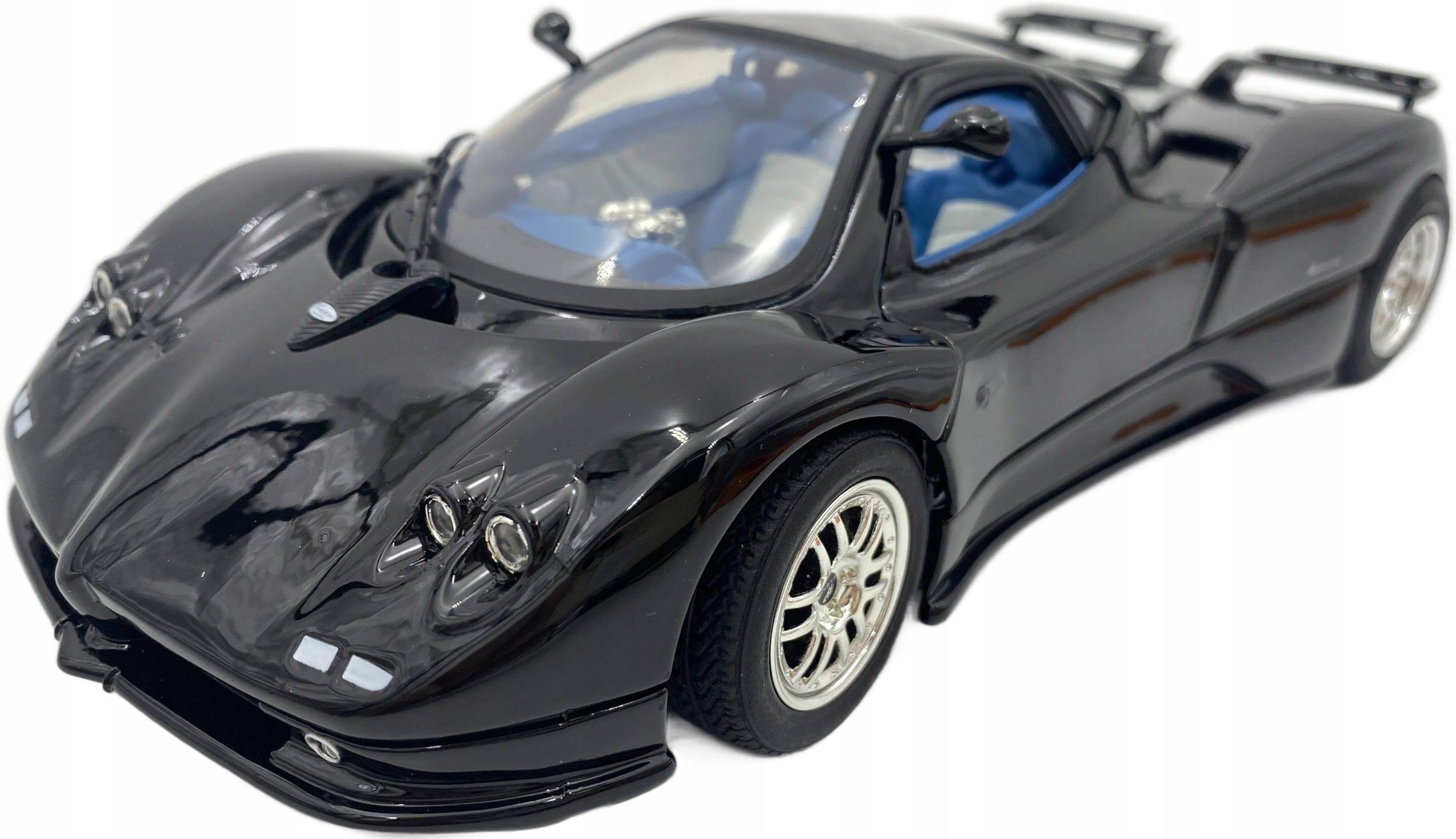 Pagani Zonda 1/18 スケールモデル Pagani Zonda C12 1:18 model Motormax 73147 - Ceny i opinie