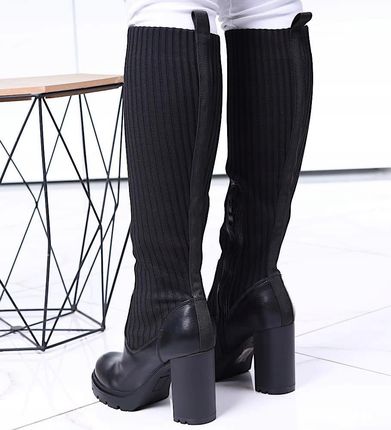 Czarne kozaki damskie na słupku Stylowe buty z elastyczną