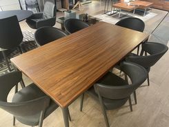 Zdjęcie Produkt Z Outletu: Hulsta Stół T70 - Gniezno