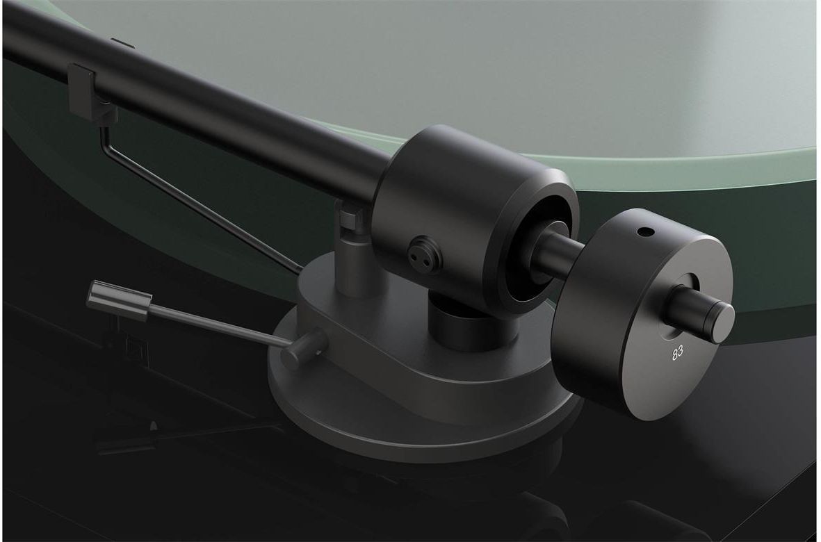 фото Проигрыватель виниловых дисков Pro-Ject T1 EVO Phono OM10 Walnut 1