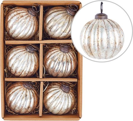 Beliani Zestaw 6 Bombek Na Choinkę Srebrny Szklane Choinkowe Postarzane Ręcznie Robione Wiszące Dekoracje