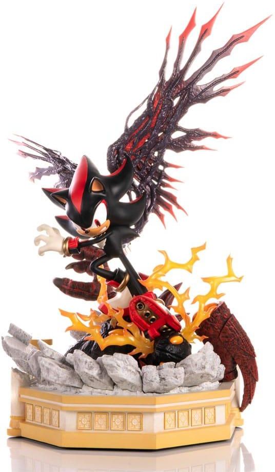 First 4 Figures Presenta Una Estatua De Shadow Evolved De Sonic X Shadow Generations