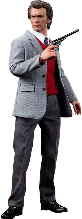 It's time to unbox another piece of our Clint Eastwood Legacy Collection. Take a closer look at the Harry Callahan Premium Format™ Figure by Sideshow! , #DirtyHarry