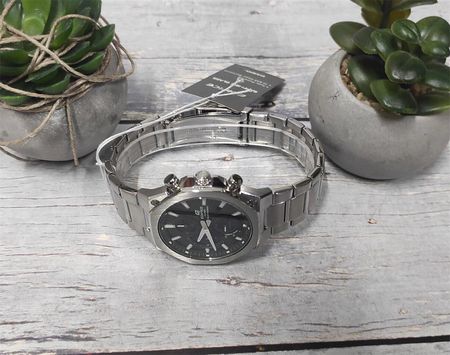 Casio  Edifice EFS-S570D-3AUEF Momentum - zdjęcie 2