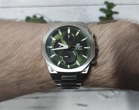 Casio  Edifice EFS-S570D-3AUEF Momentum - zdjęcie 4