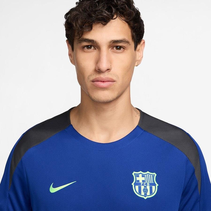 RITAO CHAN公式アカウント04 専用Nike FC Barcelona f1886790-0490-4657-adc0-