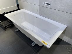 Zdjęcie Produkt z Outletu: Riho Br0100500K00132 Wanna Still Square Led 80X180 Cm - Wronki