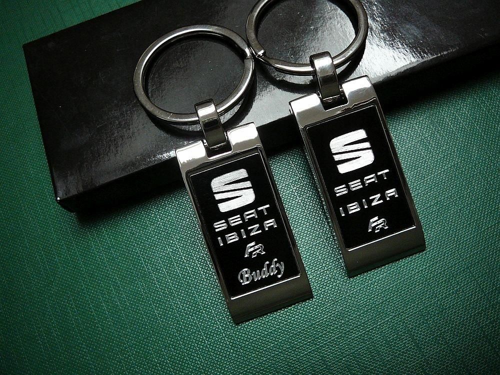 Family Matters: Cupra Ateca And Seat Leon Cupra R Engage In Drag War