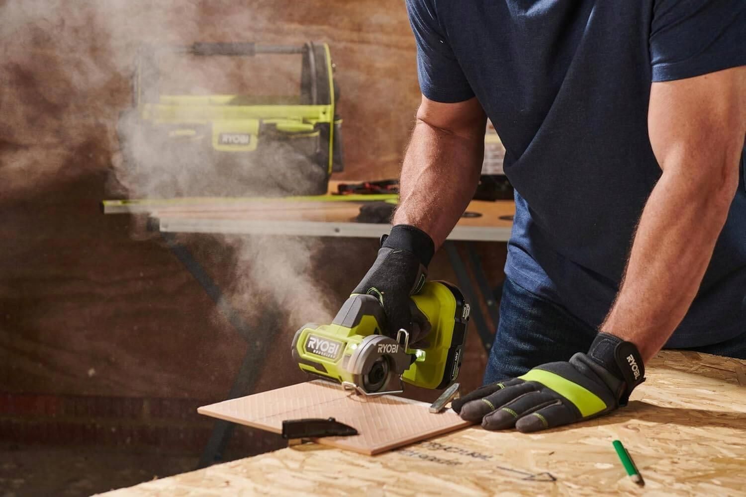 фото Циркулярна пила Ryobi RCT18BL-0 (5133006500) 3