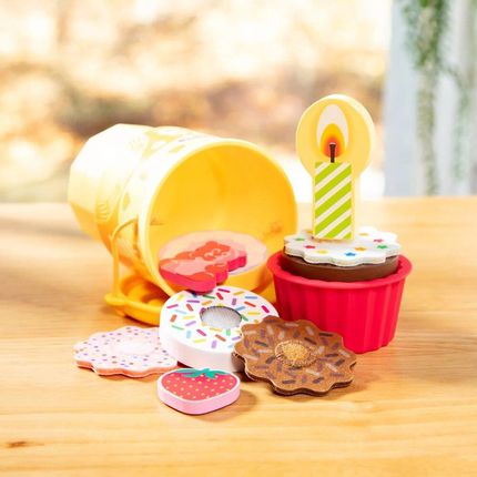Melissa & Doug Zestaw Do Robienia Ciast I Ciastek Z Urodzinową Babeczką Play To Go 50497 - zdjęcie 4