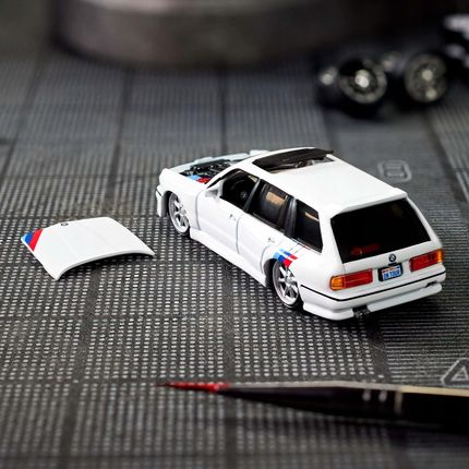 Hot Wheels Elite 64 ホワイト Hot Wheels 1996 Toyota Chaser JZX100 Elite 64 - 13143343306