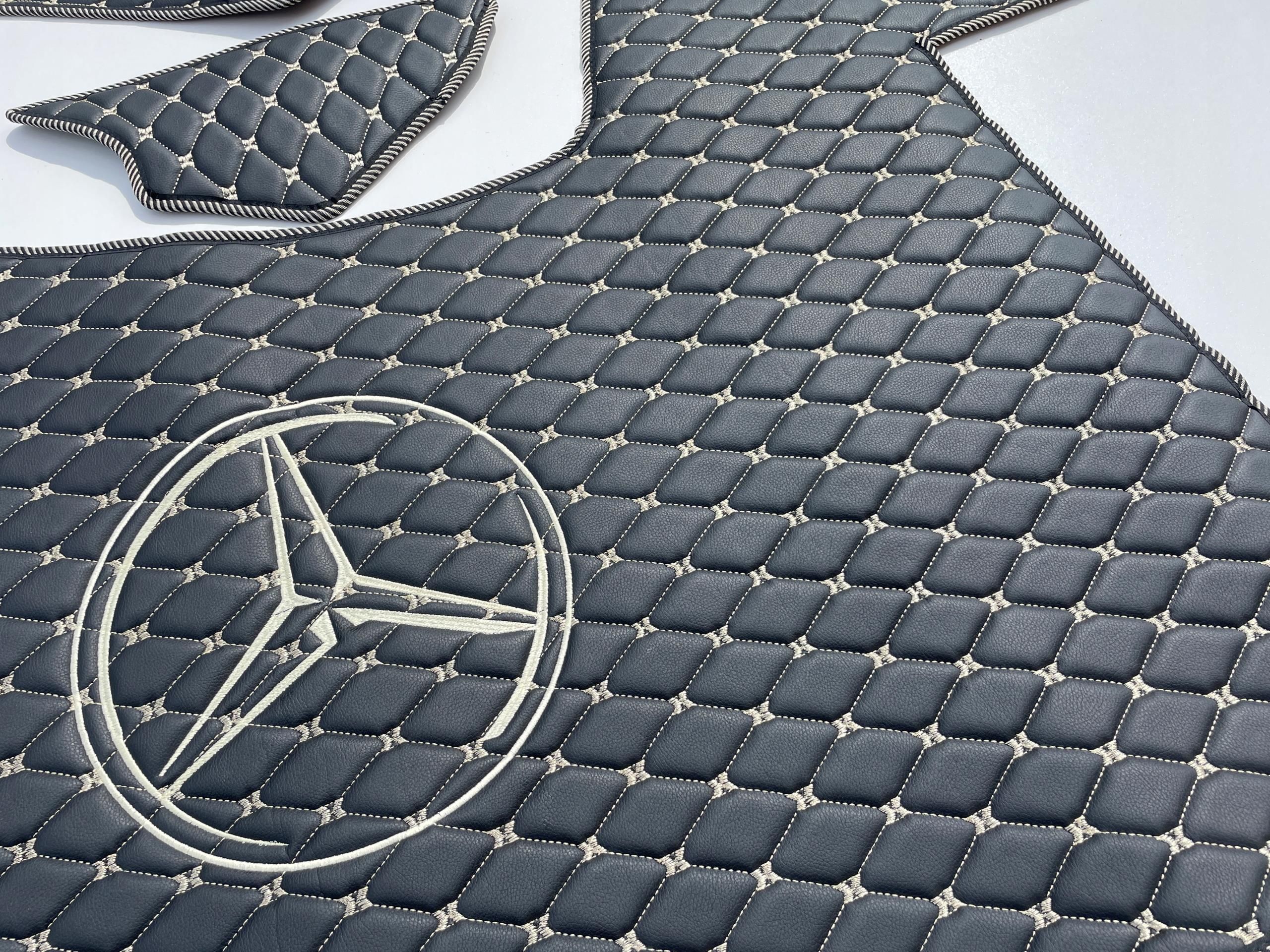 Dashboard XXL tafel Mercedes Actros vanaf 03 met uitsparing notenhout