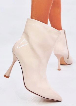Botki lakierowane na szpilce SYLVIA BEIGE 38