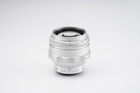 TTArtisan 75mm F1.5 Biotar Replica Srebrny M42 - zdjęcie 2