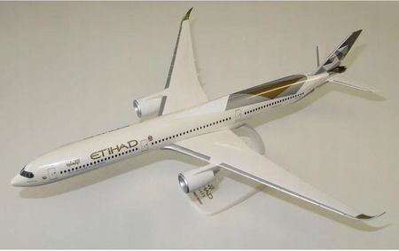 エティハド航空 A350-1000 1/400 Amazon.co.jp: エティハド航空/Etihad A350-1000 1/400 : おもちゃ