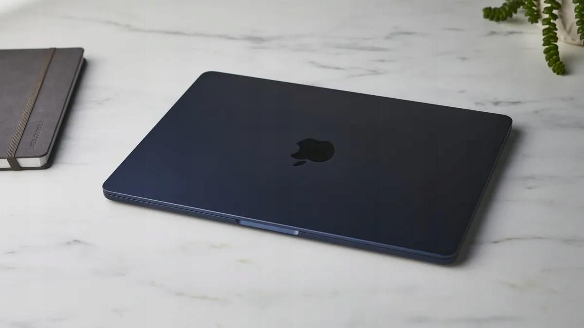 Apple MacBook Air 6.2 13インチマックブック Laptop Apple MacBook Air 13/M2/16GB/256GB/macOS (MC7X4ZEA