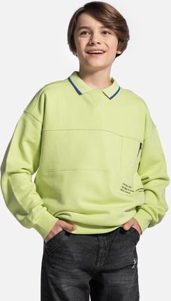 Bluza dresowa limonkowa z napisami i kieszenią na przodzie