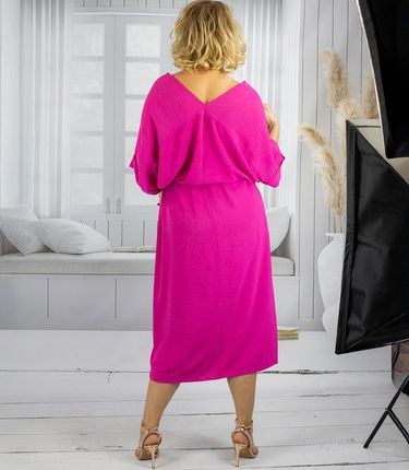 Sukienka oversize z paskiem i dekoltem V SOPHIA - zdjęcie 3