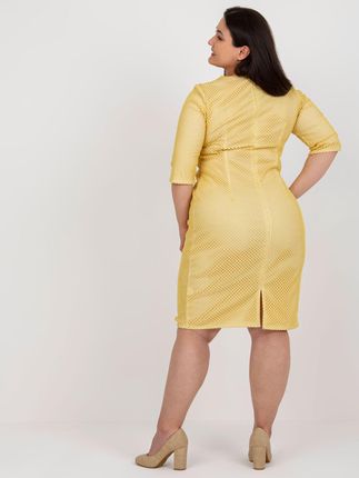 Ciemnożółta elegancka sukienka plus size z rękawem 3/4 - zdjęcie 2