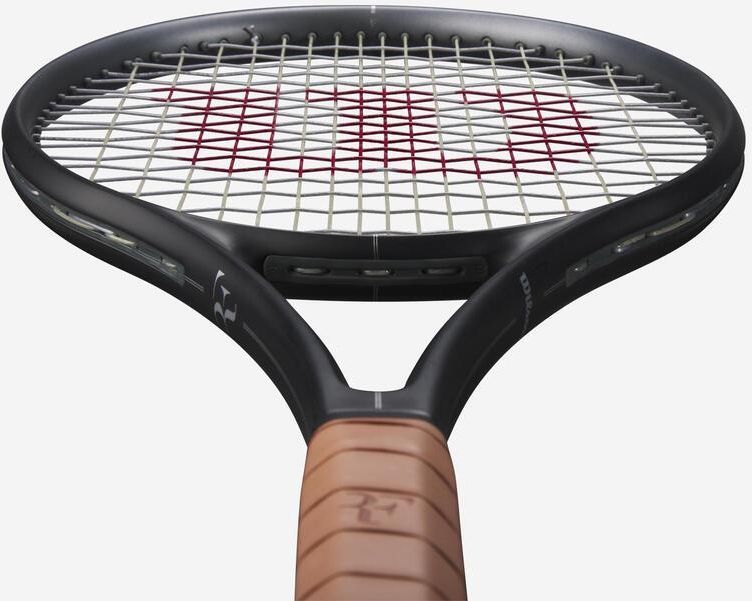 Wilson RF01 300g グリップサイズ2 Wilson RF 01 (300g) racket - Extreme Tennis EN