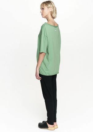 by Insomnia Koszulka oversize MEGAN ZIELONY 25 - zdjęcie 2