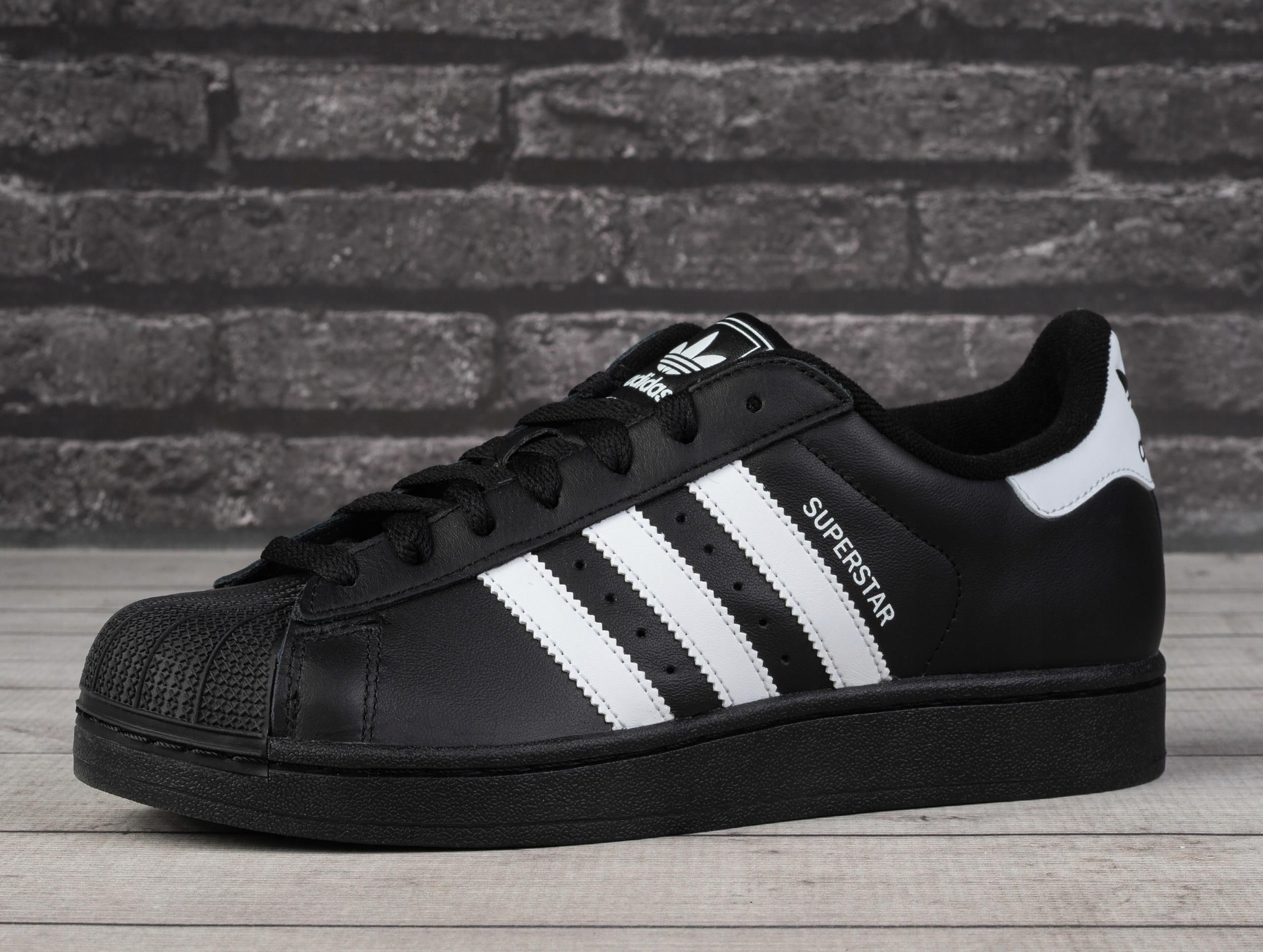 adidas gazelle silver green womens Song For The Mute Toast Superstar 82 Sneaker Brown JR8043 main image 1