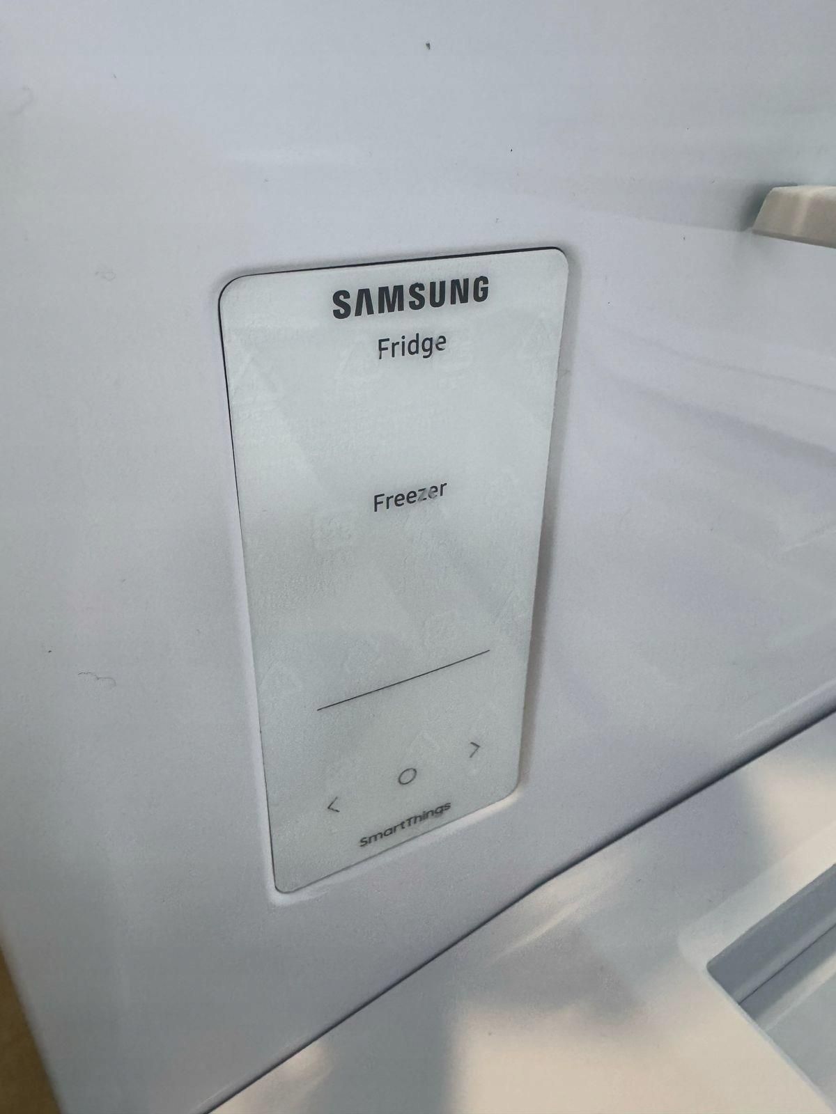 Lodówka Samsung RB38C600DSA Ai z zamrażalnikiem dolnym 203cm